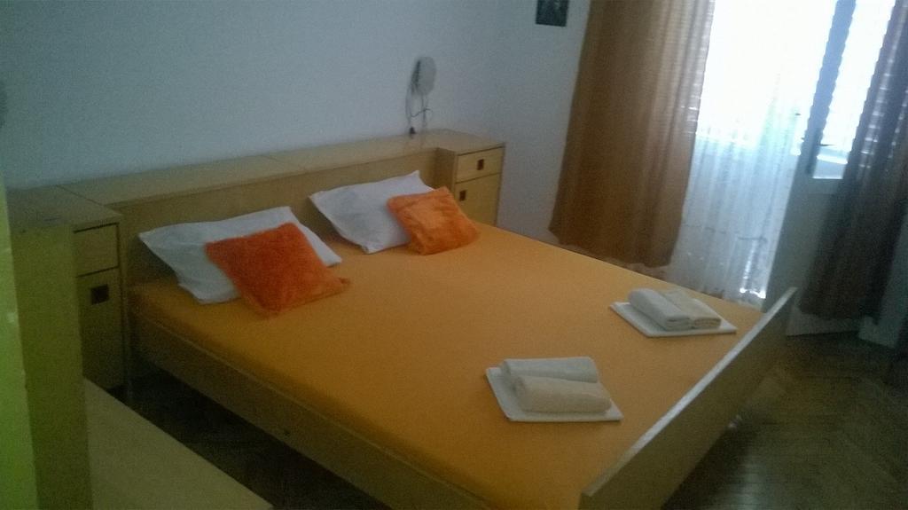 Apartments Jaksa Hvar Town Exterior photo